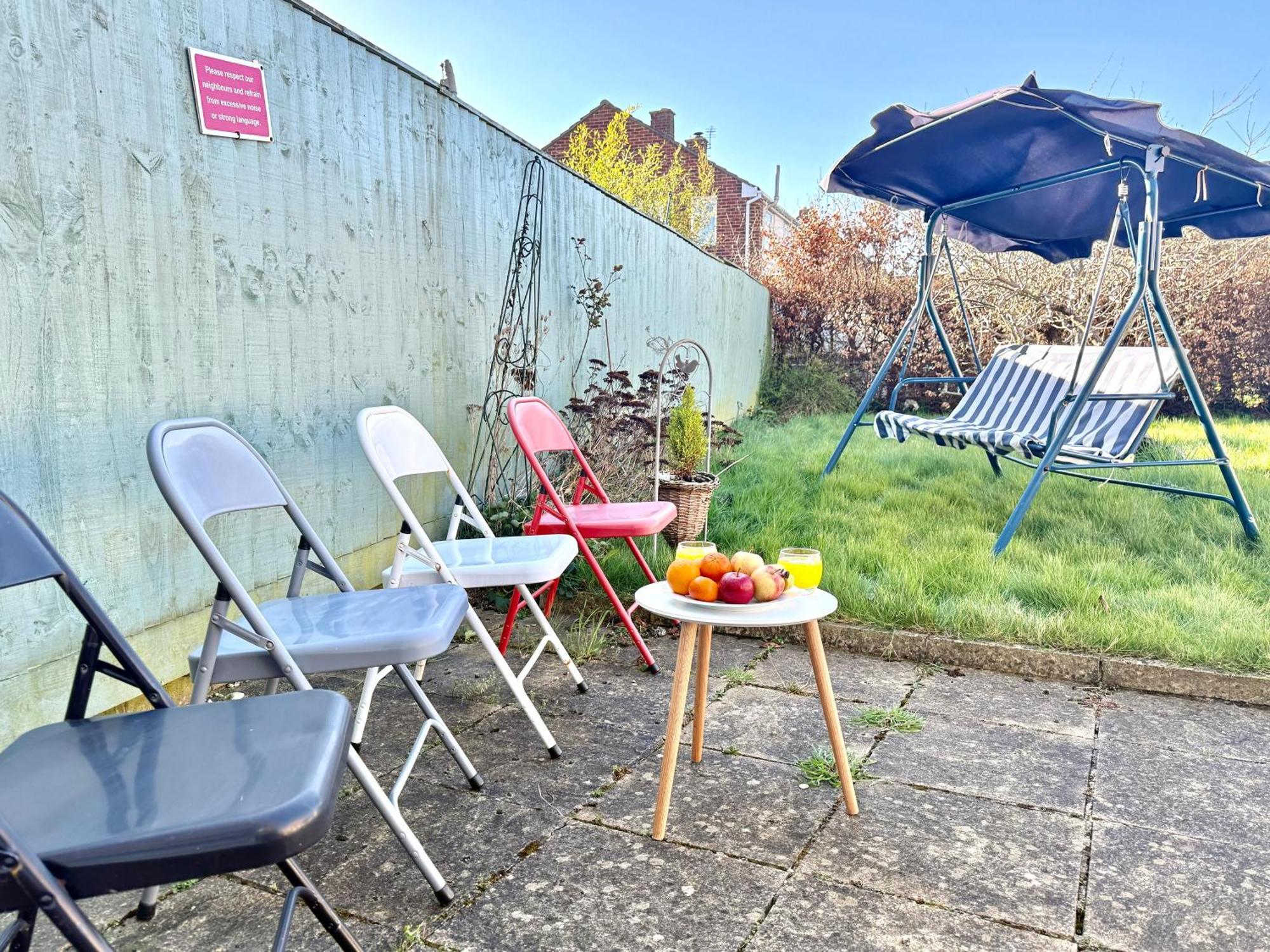 Stylish 3-Bedroom House With Garden & Free Parking'S, Prime Location With Private Garden Kidlington Exterior photo